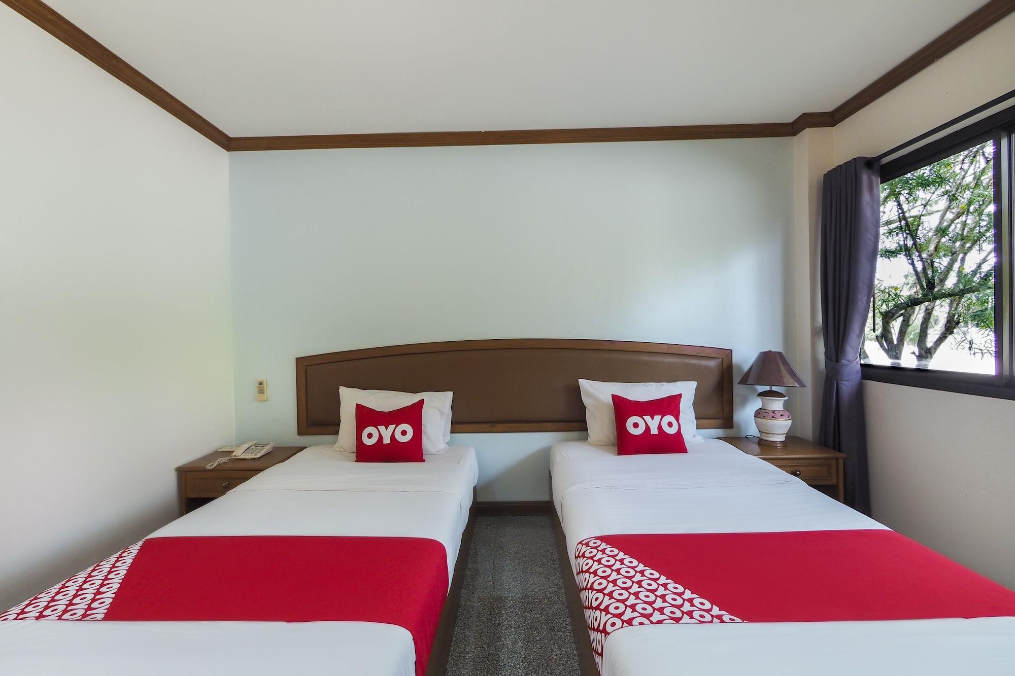 Oyo 859 Golden Land Hotel Чіанграй Екстер'єр фото