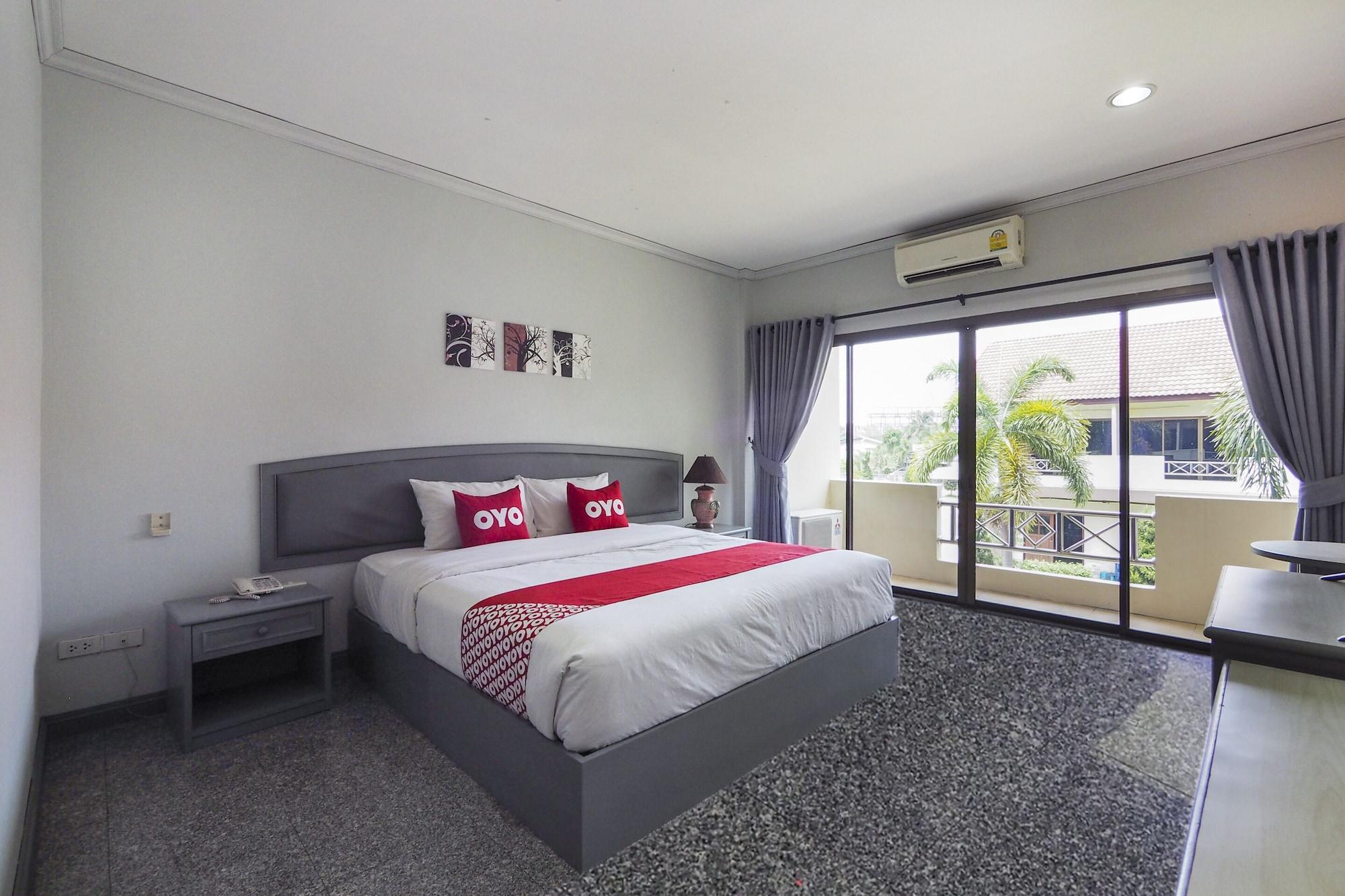 Oyo 859 Golden Land Hotel Чіанграй Екстер'єр фото